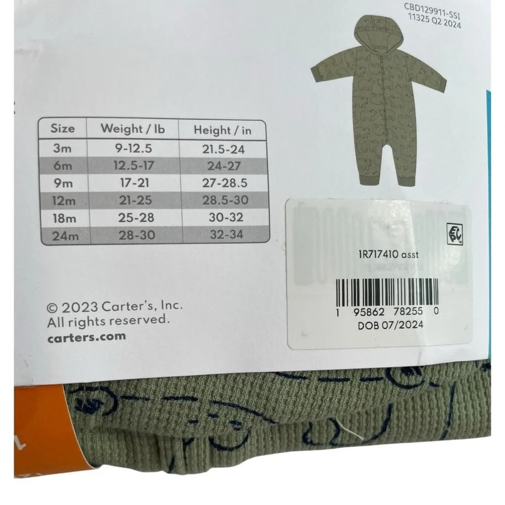 Carter's Zip Up 1 Piece Jumpsuit Green Bear Print Size 12M NWT - Picture 3 of 4